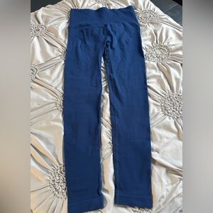 Blue Textured Leggings